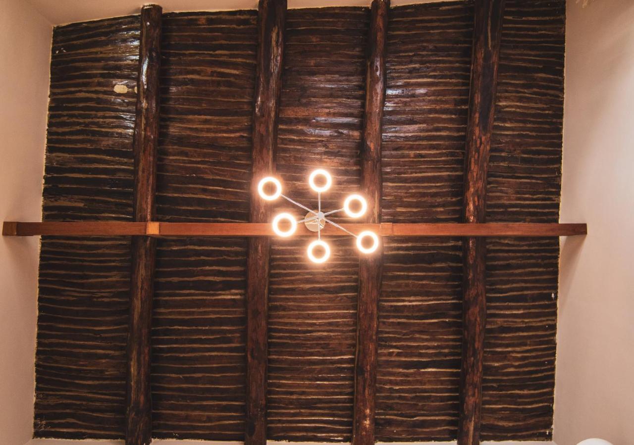 Centro Storico Garibaldi Guest House เนเปิลส์ ภายนอก รูปภาพ